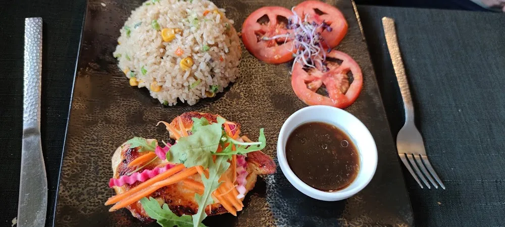 Escalope de Poulet Riz Cantonais